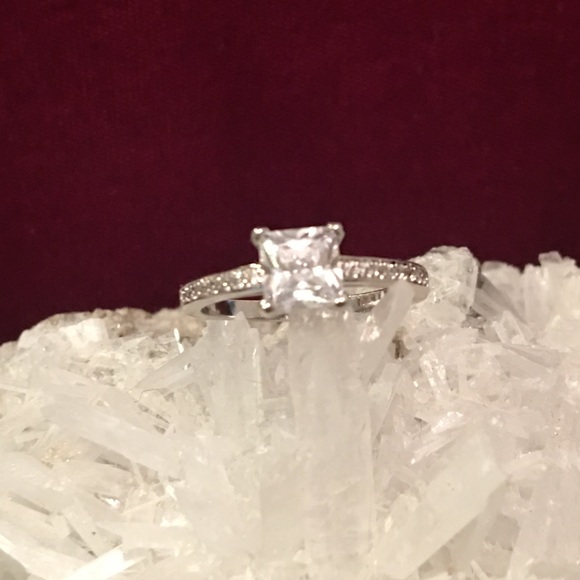 Jewelry - 💋💋Princess Cut Sterling Silver Engagement💋💋